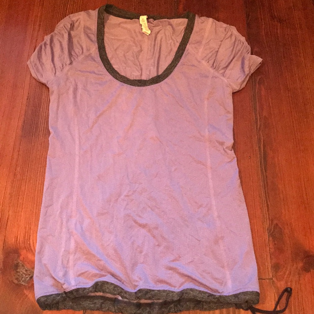 lululemon top size 4